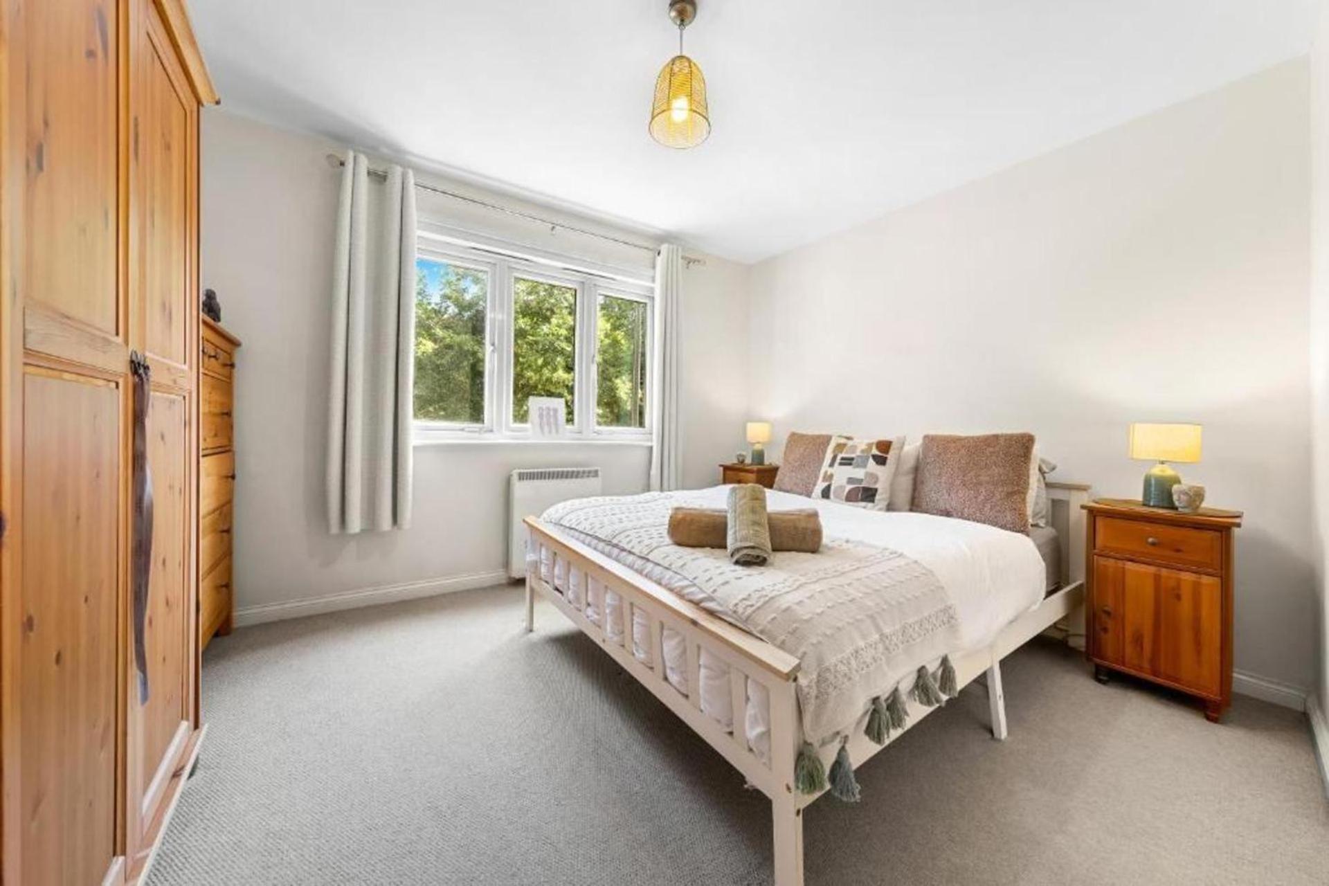 Cosy Near Canary Wharf