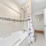 Cosy London Apartment Near Canary Wharf